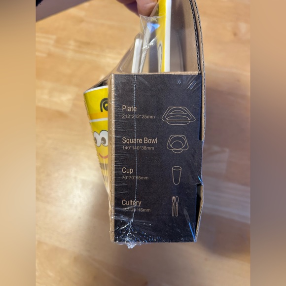 Bamboo Ware Kids Bumble Bee Dinner Set - Picture 8 of 9